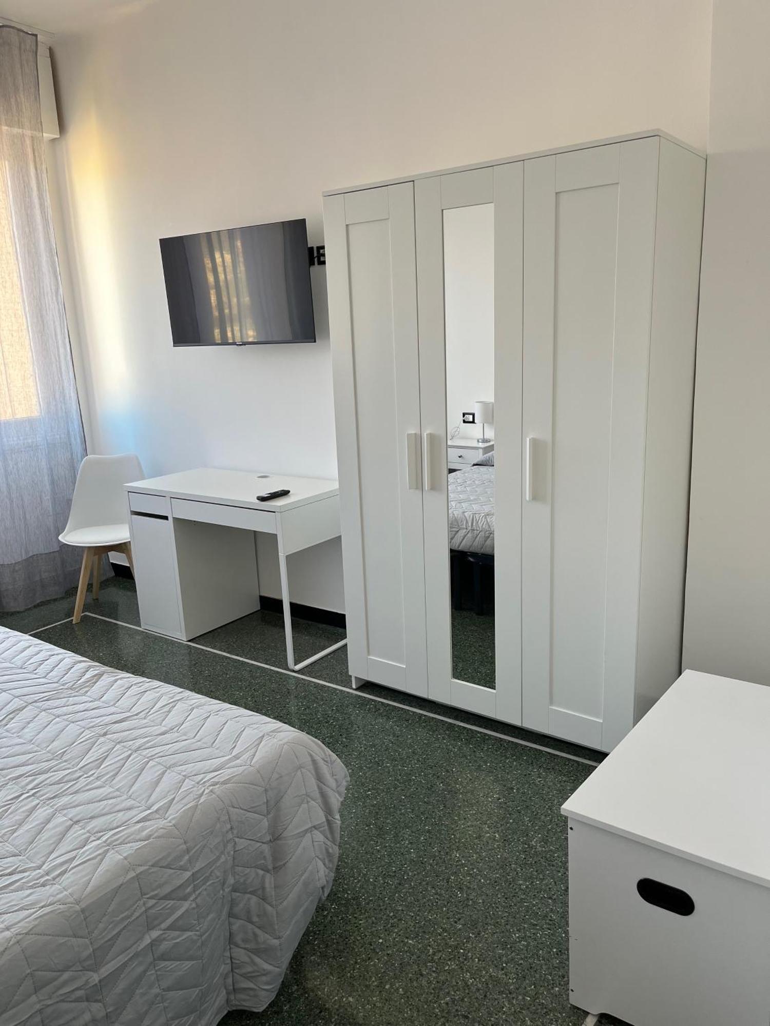 Ferienwohnung Gaslini Sea House Genua Exterior foto